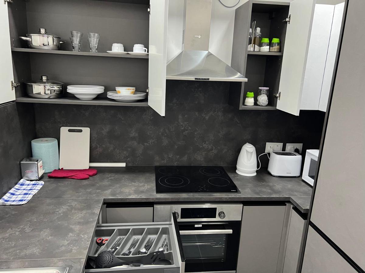Cosy & Modern Top Floor 1-Bedroom Apartment St. Paul's Bay Exterior foto